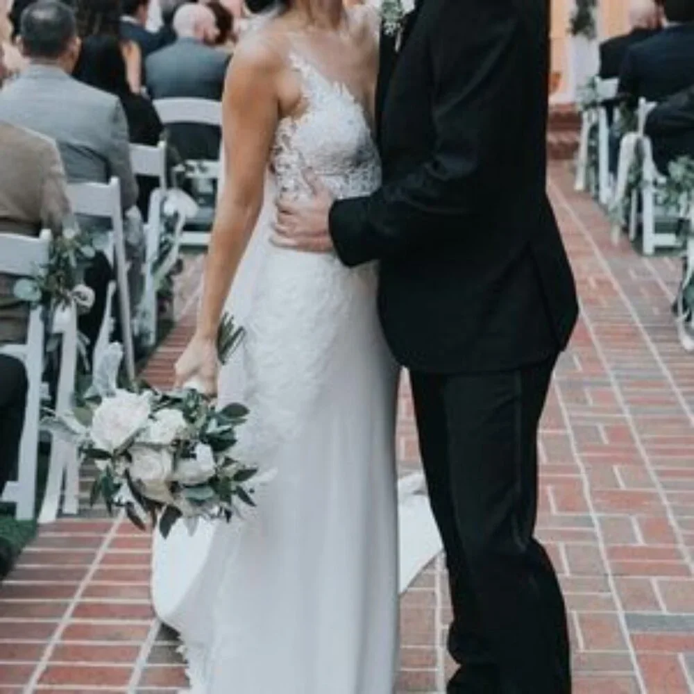 Stella York Wedding Dress - Picture 2 of 11